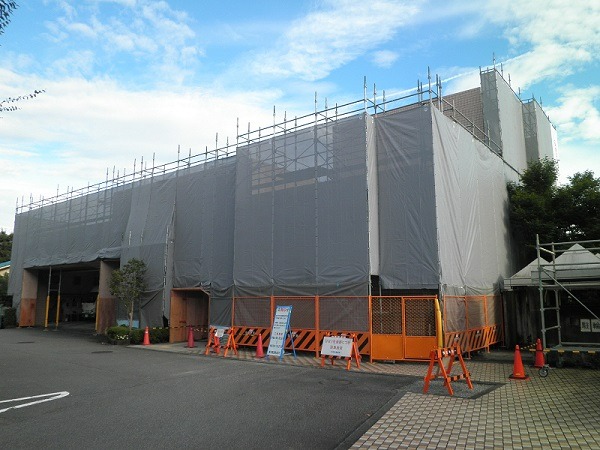 改修工事　外壁の工事