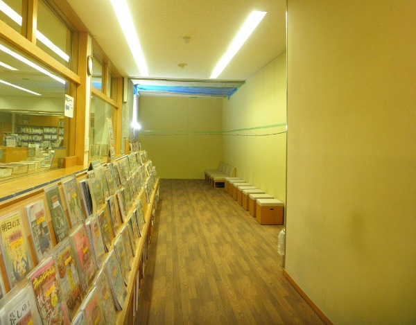 ⑧工事中、館内が壁だらけで、まるで迷路のようでしたね…。ご迷惑をお掛けしました。